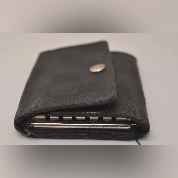 Authentic Louis Vuitton Damier Graphite Multicles 6 Key Case - Picture 8 of 10